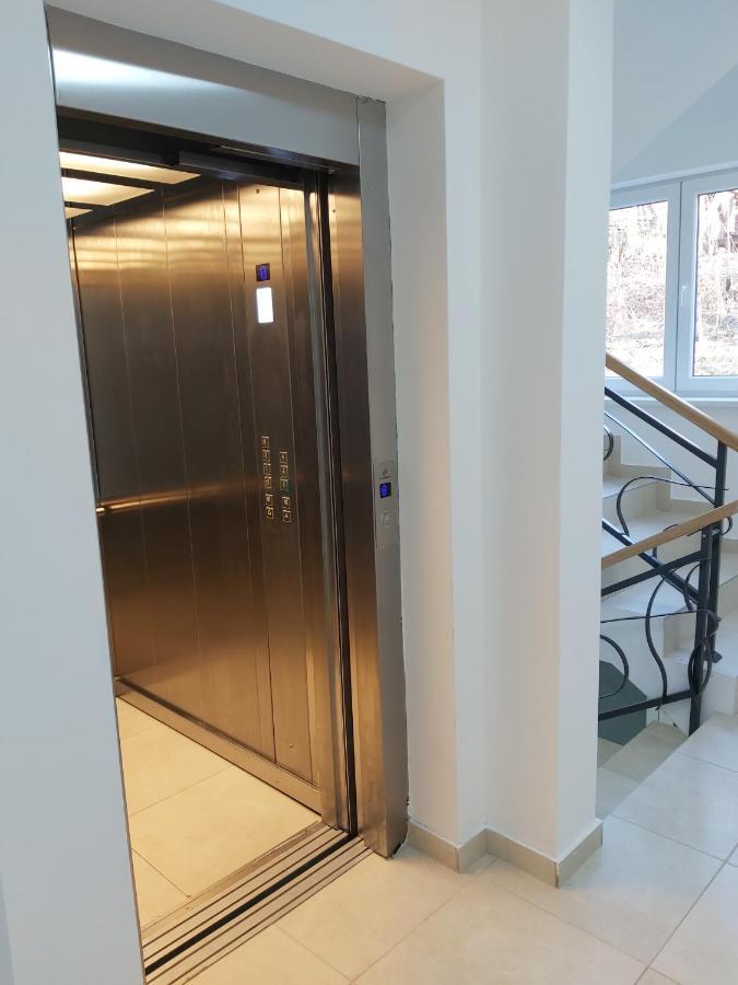 Apartman Korac Vrnjačka Banja Exteriör bild
